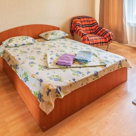 Квартира По Адресу Приозерная 8 Б Оболонь Kiev Buitenkant foto
